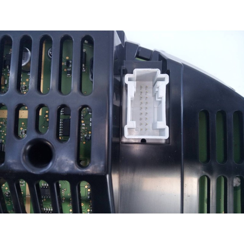 Recambio de cuadro instrumentos para mercedes-benz clase c (w204) lim. c 220 cdi blueefficiency (204.002) referencia OEM IAM A20