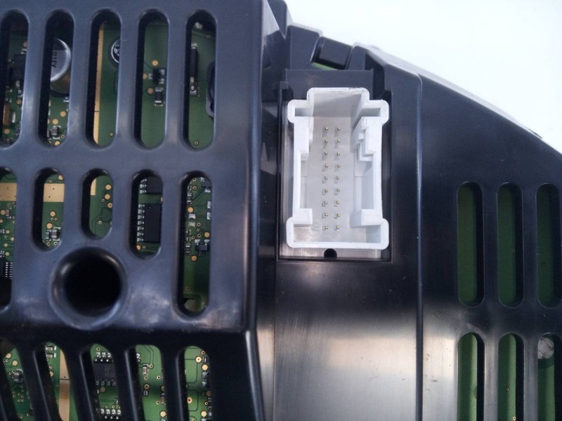 Recambio de cuadro instrumentos para mercedes-benz clase c (w204) lim. c 220 cdi blueefficiency (204.002) referencia OEM IAM A20