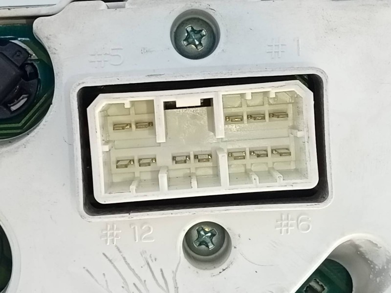 Recambio de cuadro instrumentos para chrysler jeep gr.cherokee (wj/wg) 3.1 td laredo referencia OEM IAM 56042930AA  E3-B6-23-5