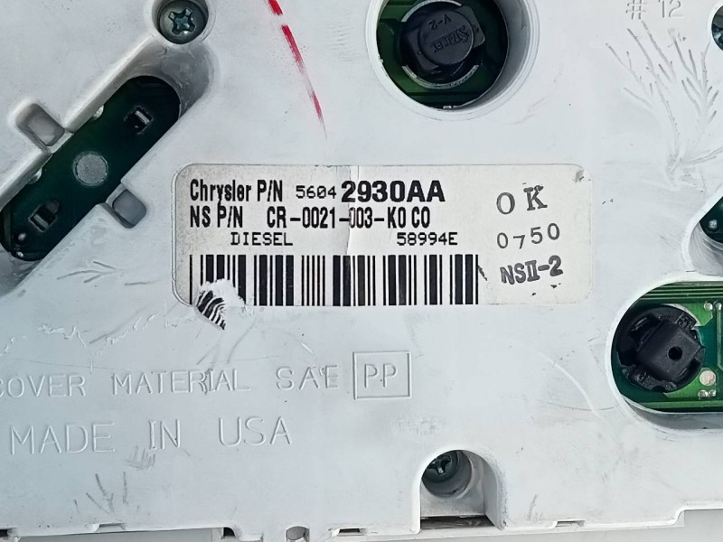 Recambio de cuadro instrumentos para chrysler jeep gr.cherokee (wj/wg) 3.1 td laredo referencia OEM IAM 56042930AA  E3-B6-23-5