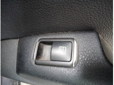 MANDO ELEVALUNAS TRASERO DERECHO 