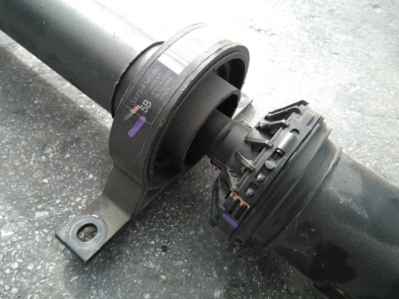 Recambio de transmision central para jaguar xe pure referencia OEM IAM GX734365BB X760AJ200D P1-A3-31