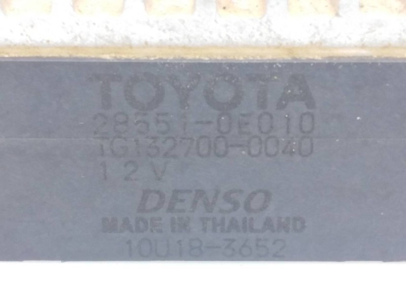 Recambio de caja precalentamiento para toyota hilux (kun) referencia OEM IAM 285510E010 TG1327000040 E3-B2-19-3