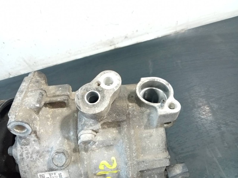 Recambio de compresor aire acondicionado para volkswagen crafter kasten (sy) furgón 35 bl ta fwd referencia OEM IAM 5Q0820803M  