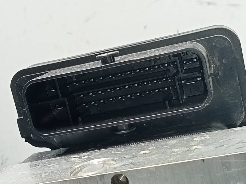 Recambio de abs para opel vivaro furgón l innovation referencia OEM IAM 9821150280 9808055980 P3-A8-8-5