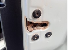 CERRADURA PUERTA DELANTERA DERECHA 