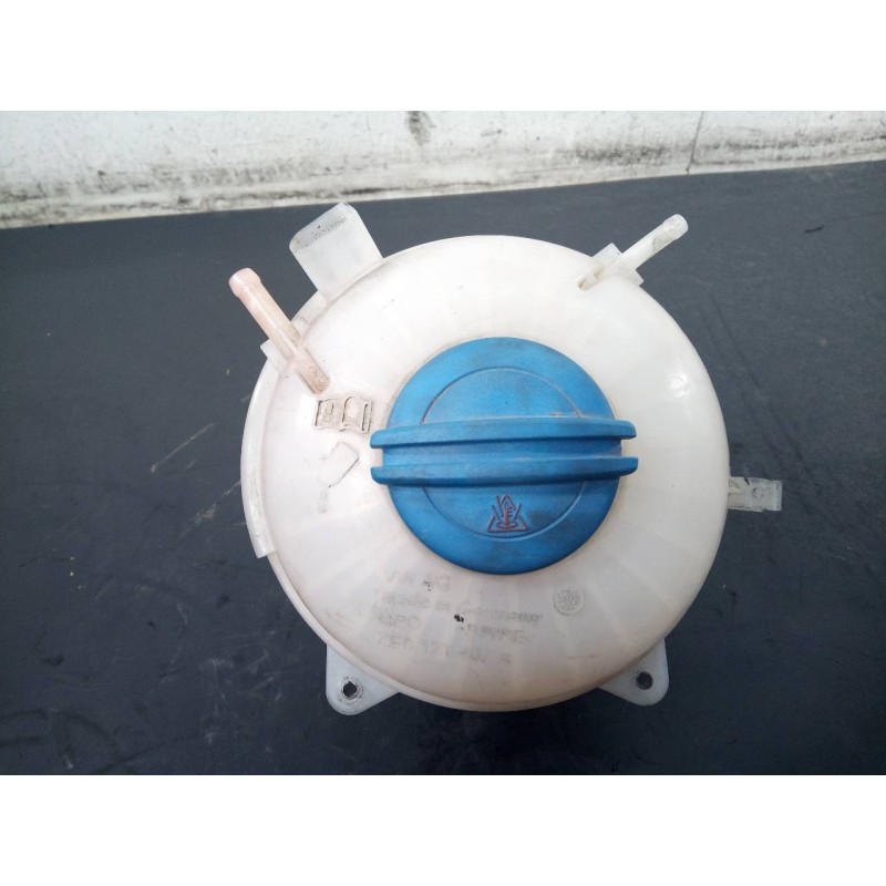Recambio de deposito expansion para volkswagen crafter kasten (sy) furgón 35 bl ta fwd referencia OEM IAM 7E0121407B  P2-A3-3