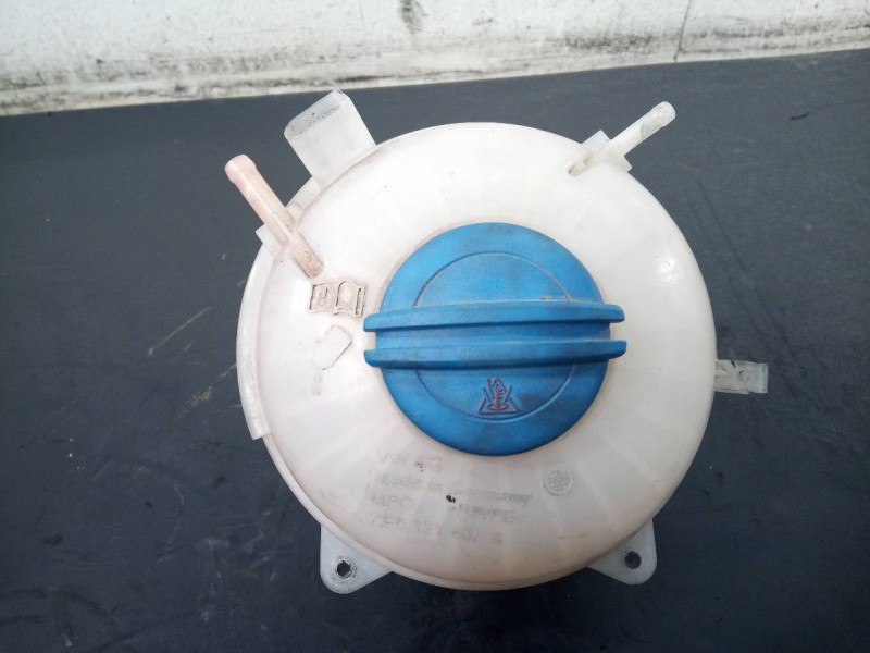 Recambio de deposito expansion para volkswagen crafter kasten (sy) furgón 35 bl ta fwd referencia OEM IAM 7E0121407B  P2-A3-3