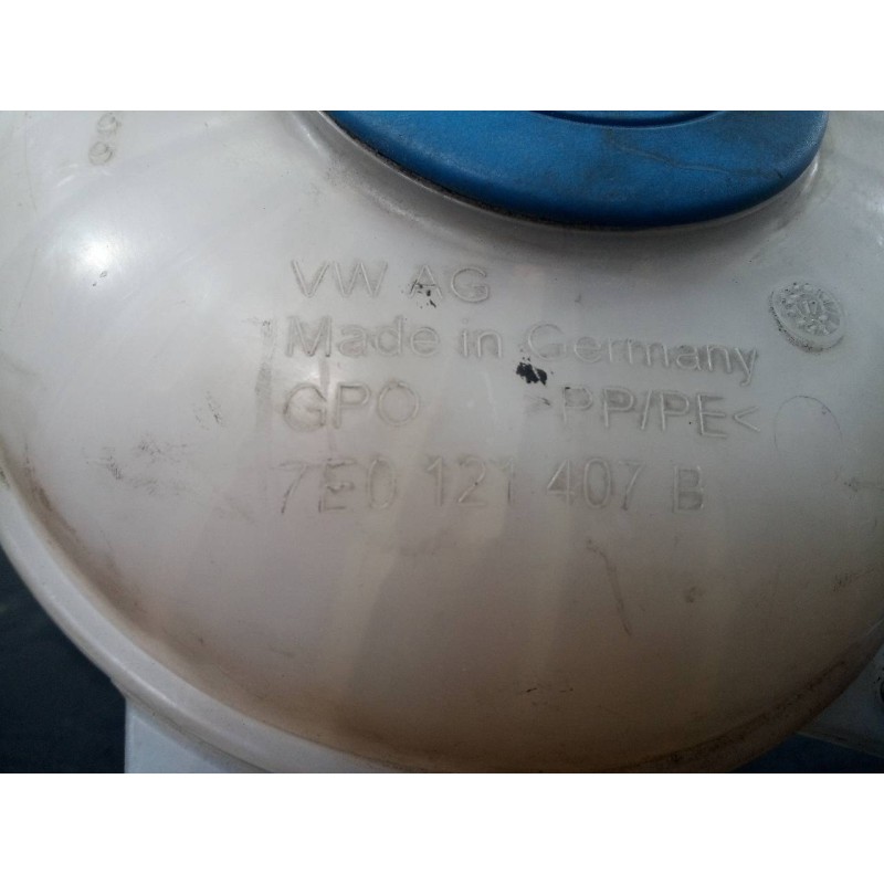 Recambio de deposito expansion para volkswagen crafter kasten (sy) furgón 35 bl ta fwd referencia OEM IAM 7E0121407B  P2-A3-3