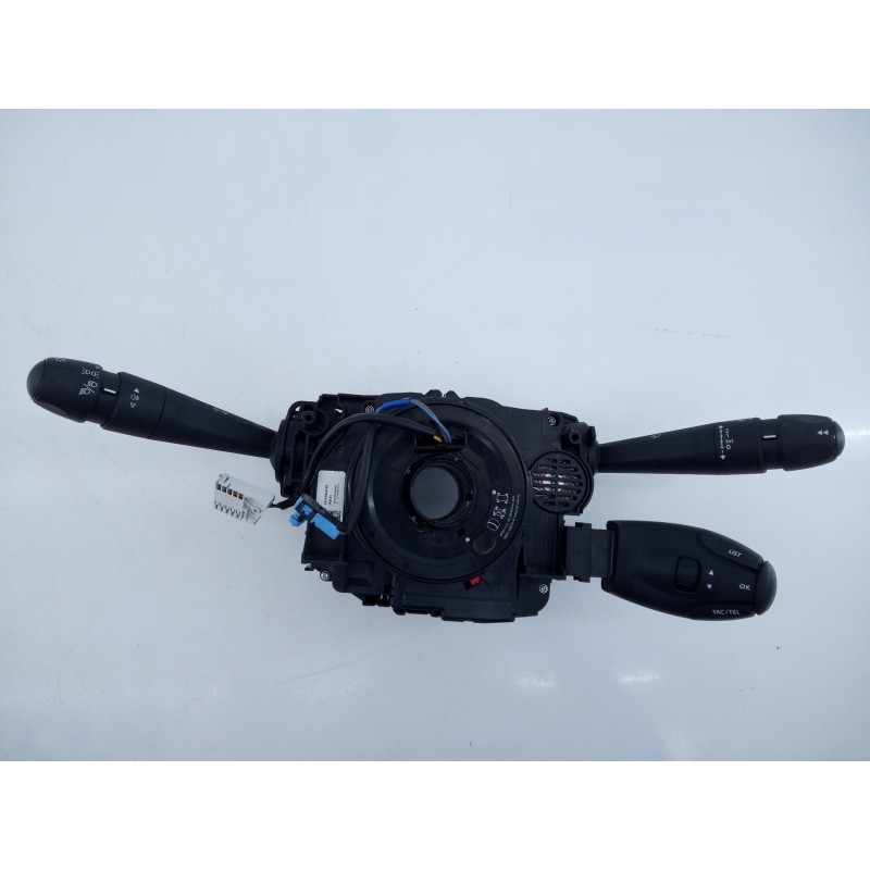 Recambio de anillo airbag para opel vivaro furgón l innovation referencia OEM IAM 98312384ZD  E2-B6-68-1