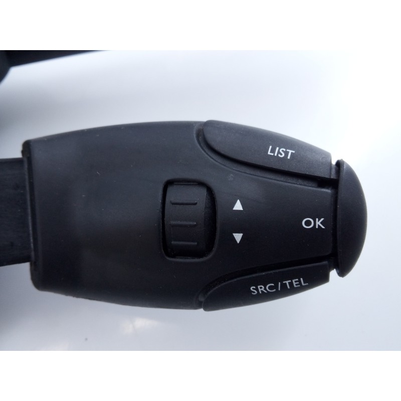 Recambio de anillo airbag para opel vivaro furgón l innovation referencia OEM IAM 98312384ZD  E2-B6-68-1