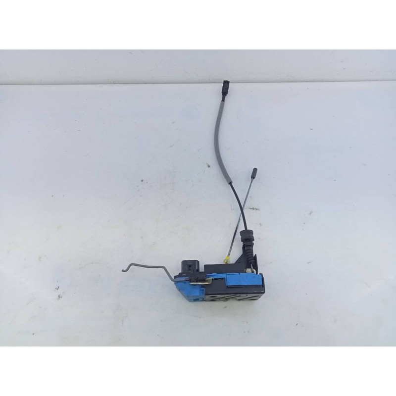 Recambio de cerradura puerta delantera derecha para volvo s60 berlina d5 momentum (136kw) (2004) referencia OEM IAM 30699748  E1