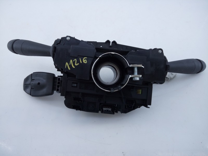 Recambio de anillo airbag para opel vivaro furgón l innovation referencia OEM IAM 98312384ZD  E2-B6-68-1