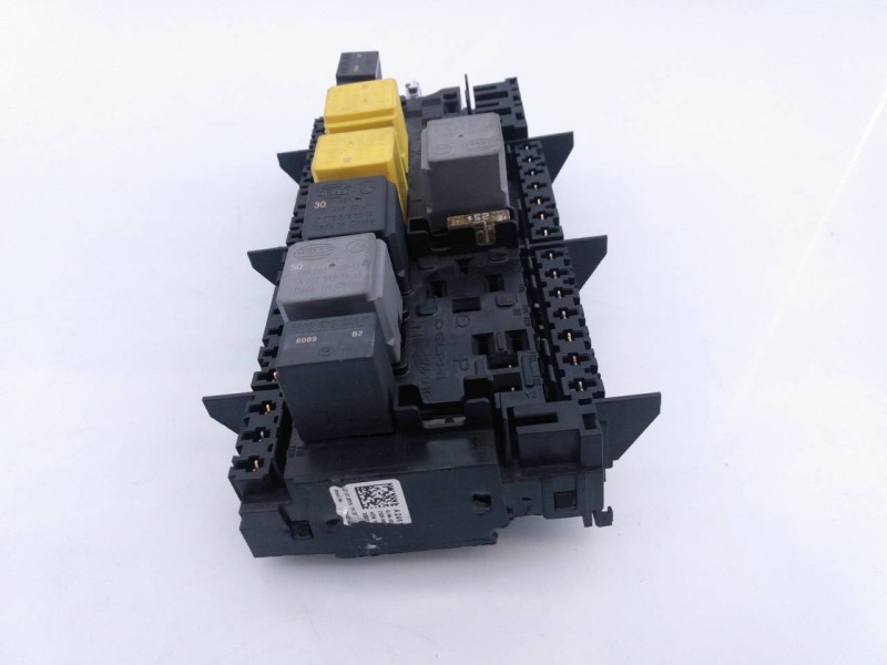 Recambio de caja reles / fusibles para infiniti qx30 premium referencia OEM IAM   E3-B4-55-3