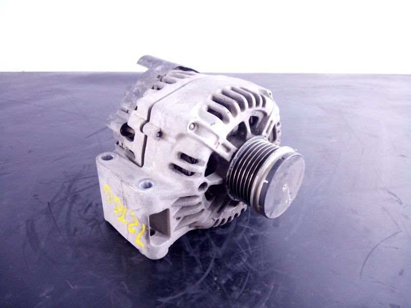 Recambio de alternador para fiat linea (110) emotion referencia OEM IAM 46823547 90A2542670F P3-A4-25-4