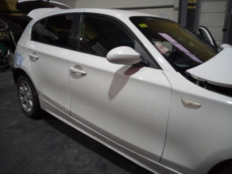 Recambio de puerta delantera derecha para bmw serie 1 berlina (e81/e87) 120d referencia OEM IAM   