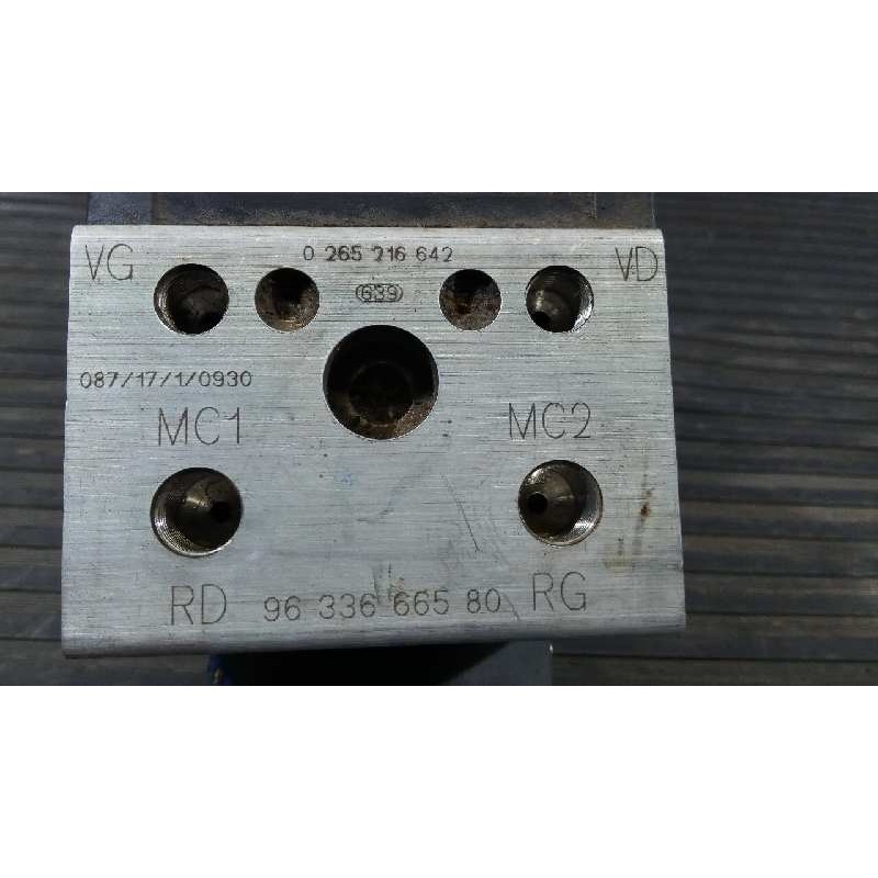 Recambio de abs para citroën xsara berlina referencia OEM IAM 0265216642  P3-A8-30-3