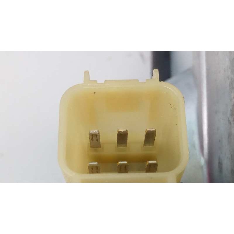 Recambio de elevalunas delantero derecho para ford kuga (cbs) titanium referencia OEM IAM 130822733  E2-B3-23-2