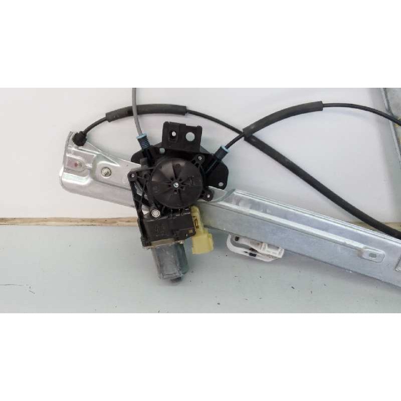 Recambio de elevalunas delantero derecho para ford kuga (cbs) titanium referencia OEM IAM 130822733  E2-B3-23-2