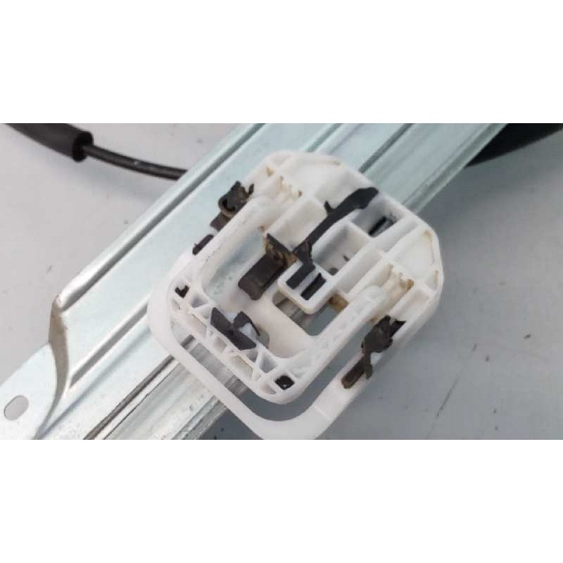 Recambio de elevalunas delantero derecho para ford kuga (cbs) titanium referencia OEM IAM 130822733  E2-B3-23-2