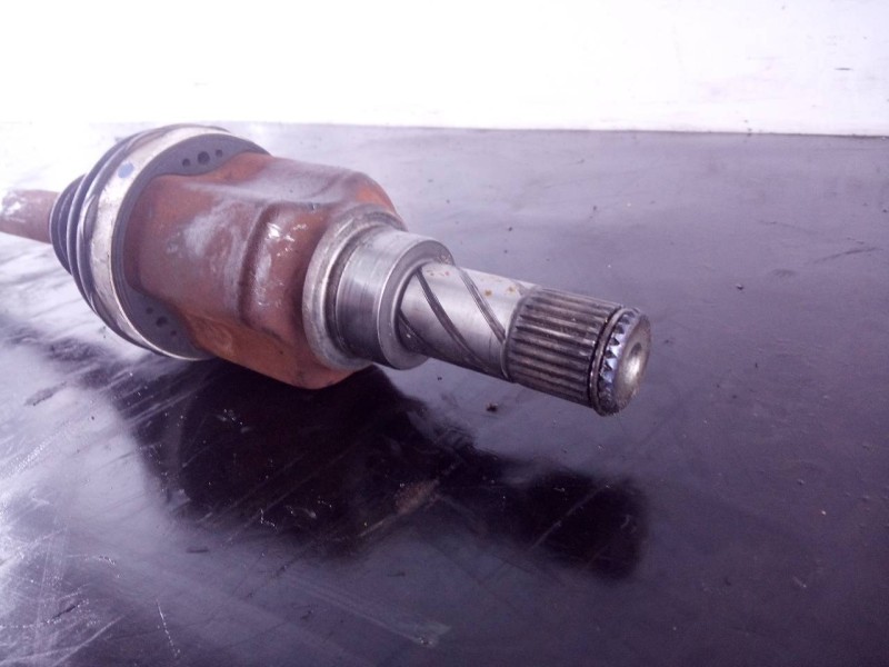 Recambio de transmision delantera derecha para dacia sandero stepway ambiance referencia OEM IAM 391007857R  P1-A6-21