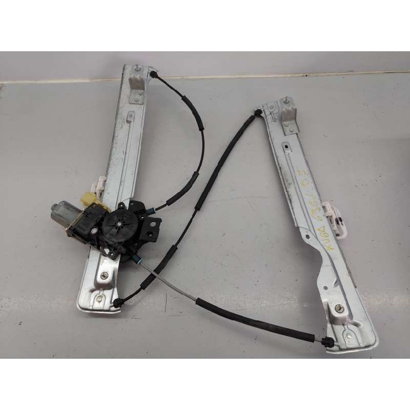 Recambio de elevalunas delantero izquierdo para ford kuga (cbs) titanium referencia OEM IAM 0130822732  E2-B3-18-2