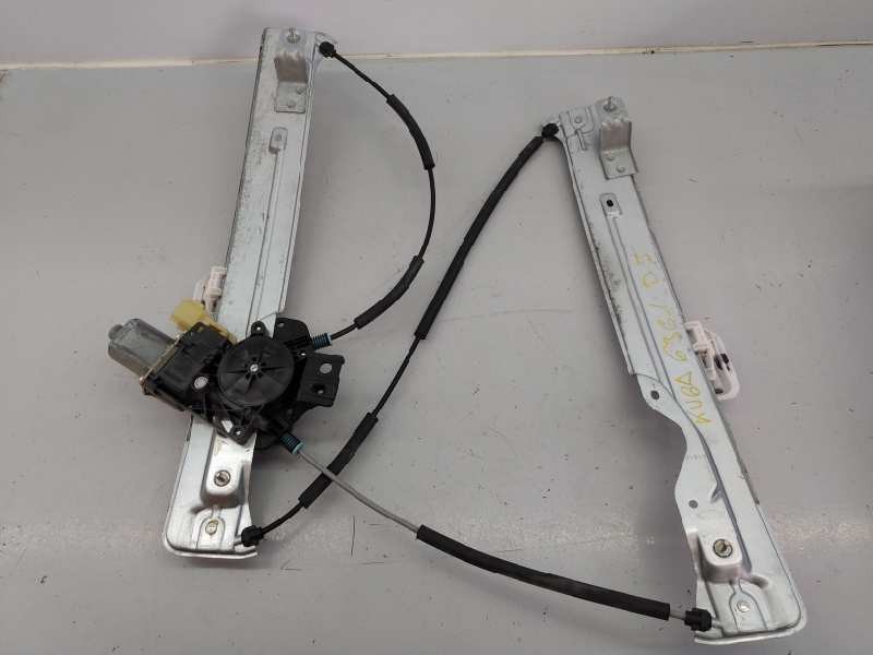 Recambio de elevalunas delantero izquierdo para ford kuga (cbs) titanium referencia OEM IAM 0130822732  E2-B3-18-2
