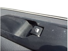 MANDO ELEVALUNAS DELANTERO DERECHO 