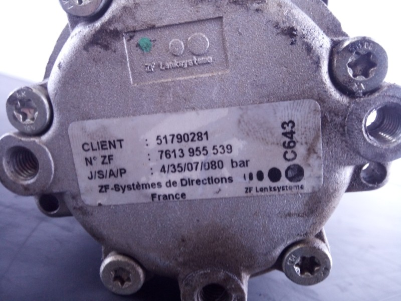Recambio de bomba direccion para fiat linea (110) emotion referencia OEM IAM 51790281 7613955539 P3-B4-8-2