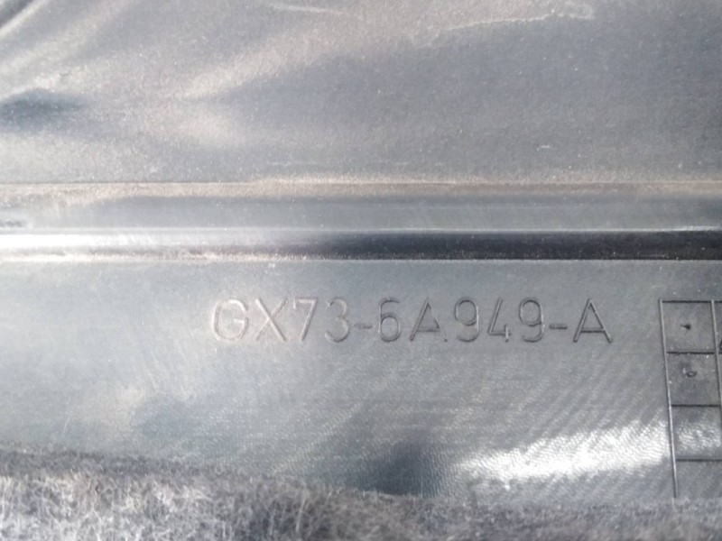 Recambio de tapa motor para jaguar xe pure referencia OEM IAM GX736A949A  P2-B3-9