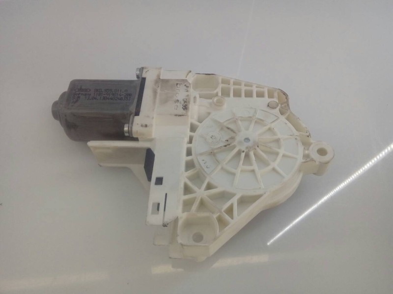 Recambio de motor elevalunas trasero izquierdo para audi q3 (8u) 2.0 tdi (103kw) ambiente referencia OEM IAM 8K0959811  E1-B6-4-