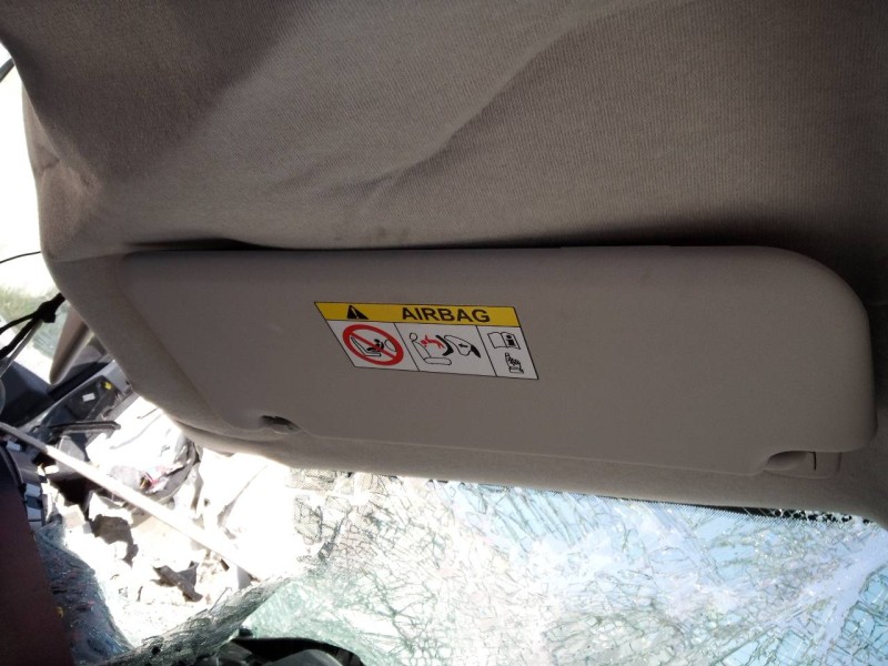 Recambio de parasol derecho para opel vivaro furgón l innovation referencia OEM IAM   