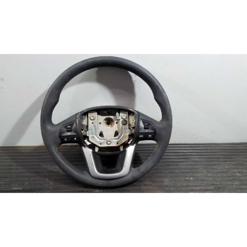 Recambio de volante para kia rio referencia OEM IAM 1205290087  E2-B5-24-2