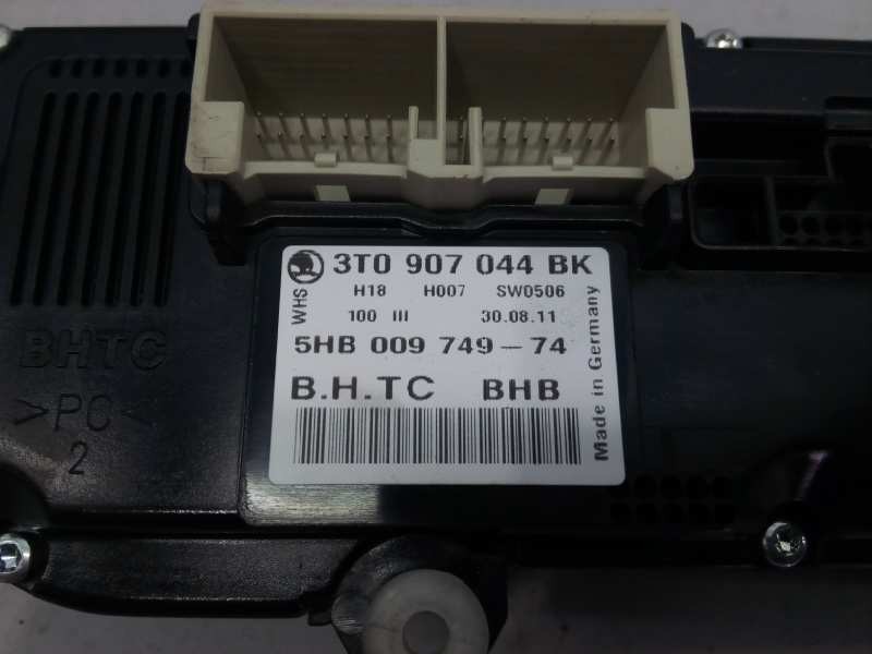 Recambio de mando climatizador para skoda yeti experience referencia OEM IAM 3T0907044BK  E2-A1-7-3