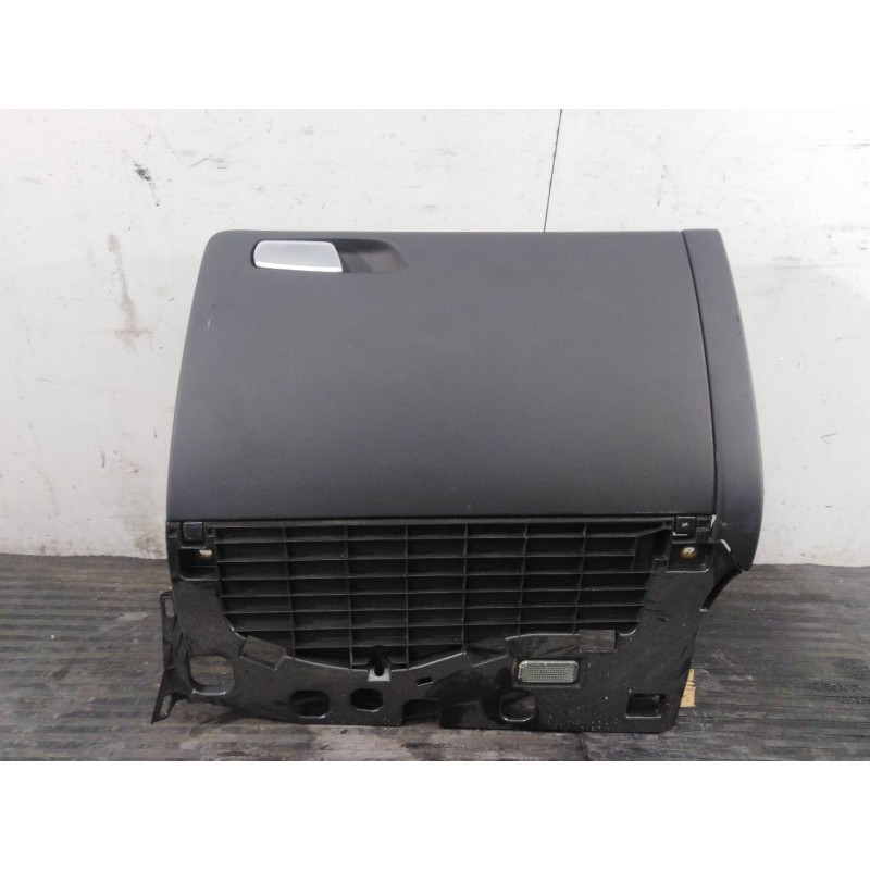 Recambio de guantera para audi a4 ber. (b8) básico referencia OEM IAM 8K0971679A  P2-A2-17