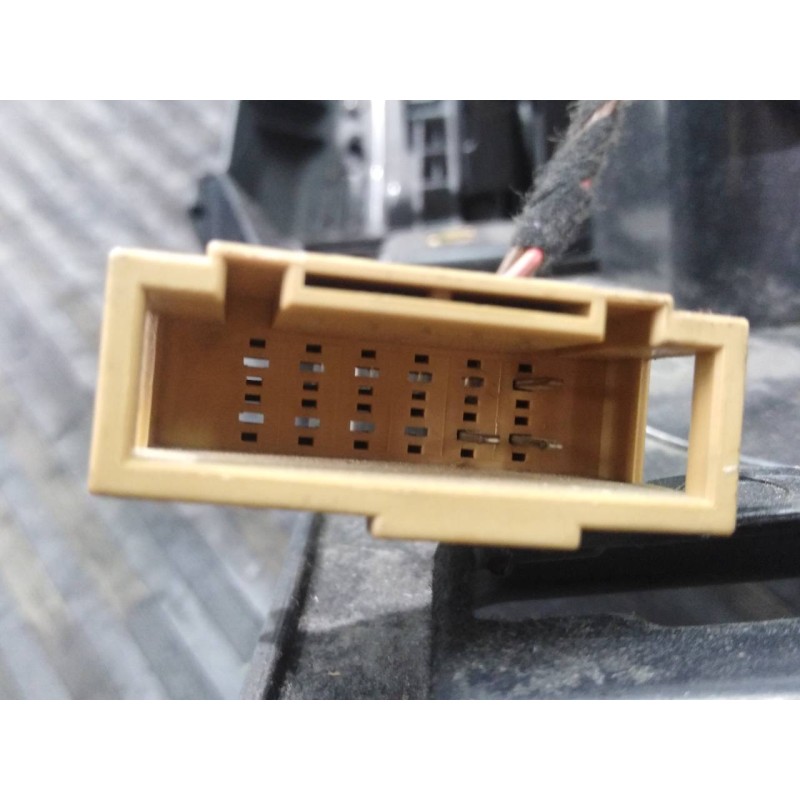 Recambio de guantera para audi a4 ber. (b8) básico referencia OEM IAM 8K0971679A  P2-A2-17