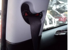 CINTURON SEGURIDAD DELANTERO DERECHO 