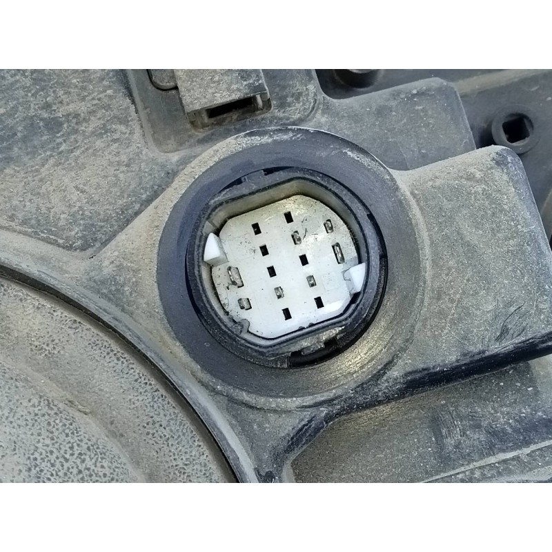 Recambio de faro izquierdo para fiat linea (110) emotion referencia OEM IAM 51776318  E2-B2-60-1