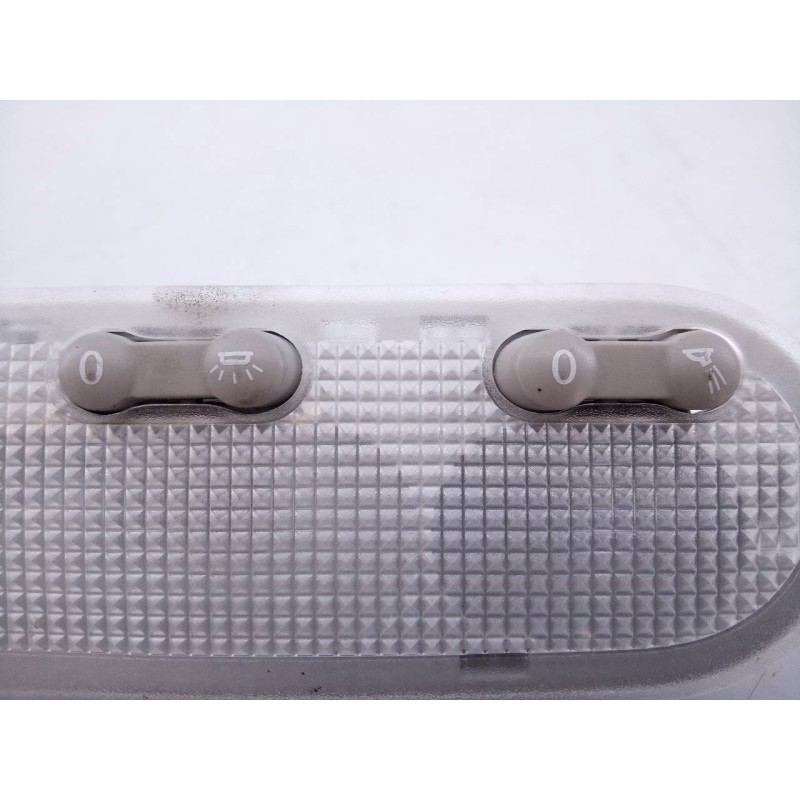 Recambio de luz interior para dacia sandero stepway ambiance referencia OEM IAM   E2-A1-34-3