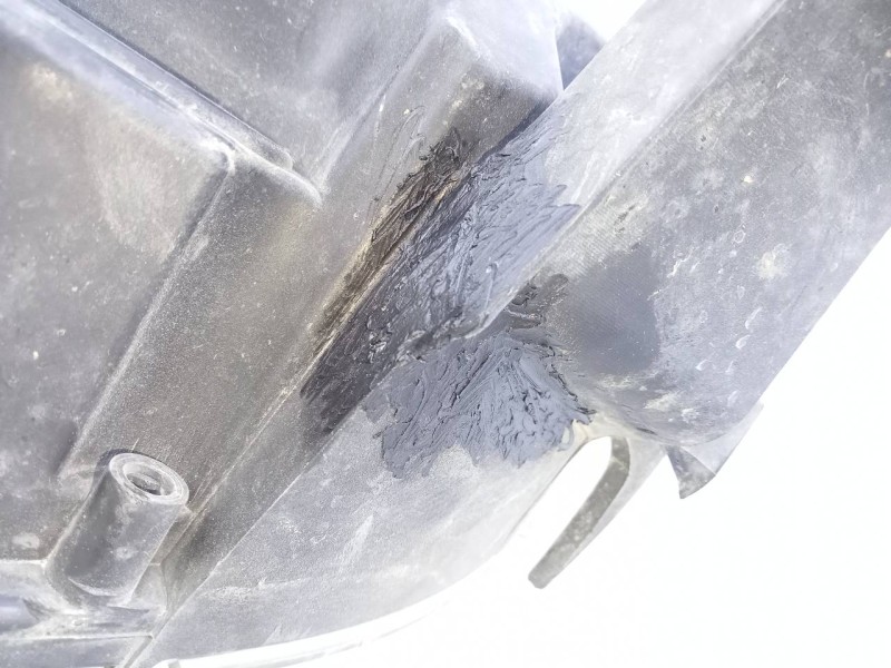 Recambio de faro izquierdo para fiat linea (110) emotion referencia OEM IAM 51776318  E2-B2-60-1