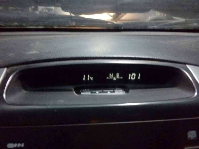 Recambio de pantalla multifuncion para toyota land cruiser (j12) 3.0 d-4d gx referencia OEM IAM 8329060252  E2-B4-16-1