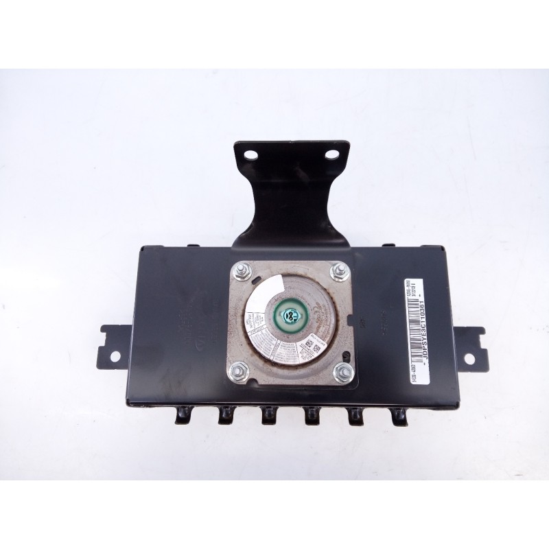 Recambio de airbag delantero derecho para kia cee´d drive referencia OEM IAM 84530A2000 A284591010 E2-B5-39-2