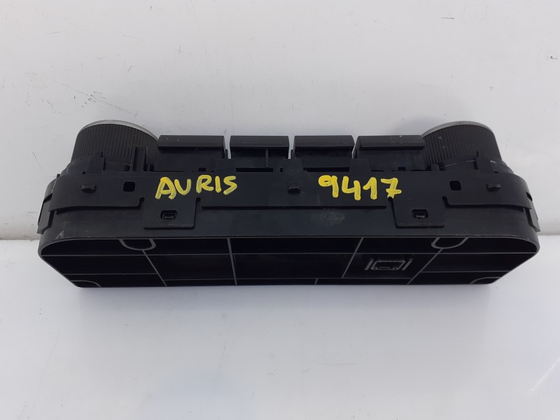 Recambio de mando climatizador para toyota auris active referencia OEM IAM 5590002380  E3-B2-18-2