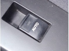 MANDO ELEVALUNAS DELANTERO DERECHO 