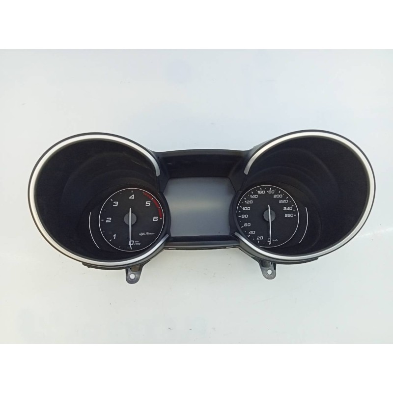 Recambio de cuadro instrumentos para alfa romeo stelvio (630) executive 4wd referencia OEM IAM 50570774  E3-A4-17-3