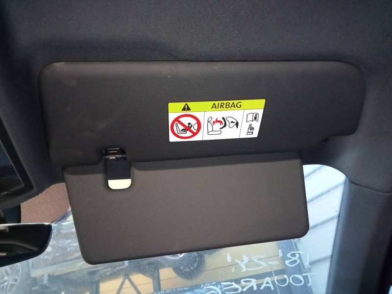 Recambio de parasol derecho para volkswagen touareg r-line 4 motion referencia OEM IAM   