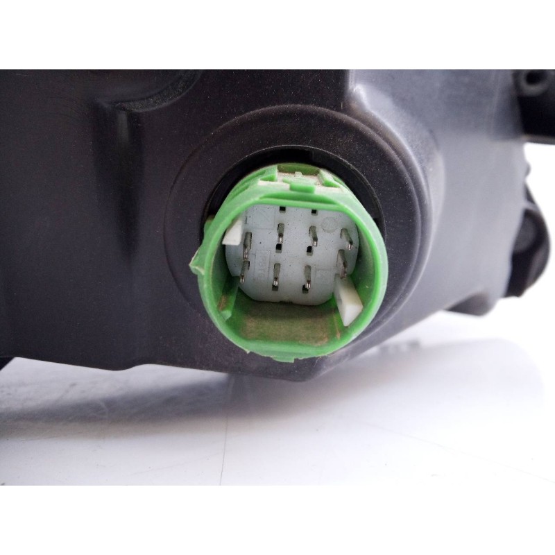 Recambio de faro izquierdo para peugeot boxer combi 333 l2h2 komfort hdi 130 referencia OEM IAM 00468622940 9017400022 E1-A4-19-