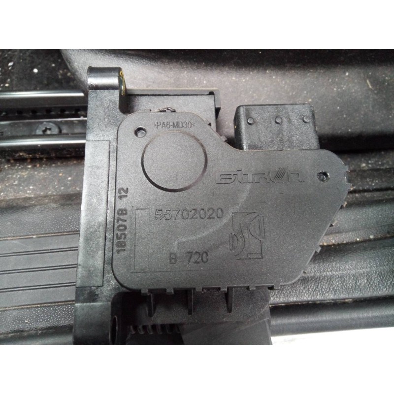 Recambio de pedal acelerador para fiat linea (110) emotion referencia OEM IAM 55702020 18507B 