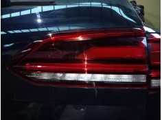 PILOTO TRASERO DERECHO PORTON 