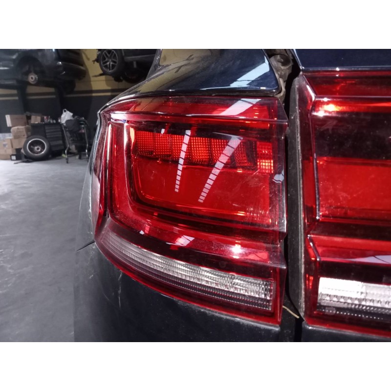 Recambio de piloto trasero izquierdo para volkswagen touareg r-line 4 motion referencia OEM IAM   